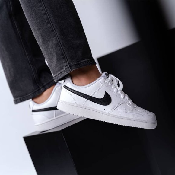 Nike Shoes - Nike Court Vision Low NN